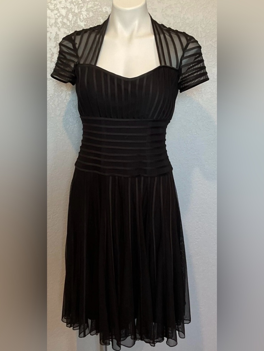 JS Collections - NEW -Sweetheart Neck
Mesh & Satin Ribbon Striped
Cocktail Dress